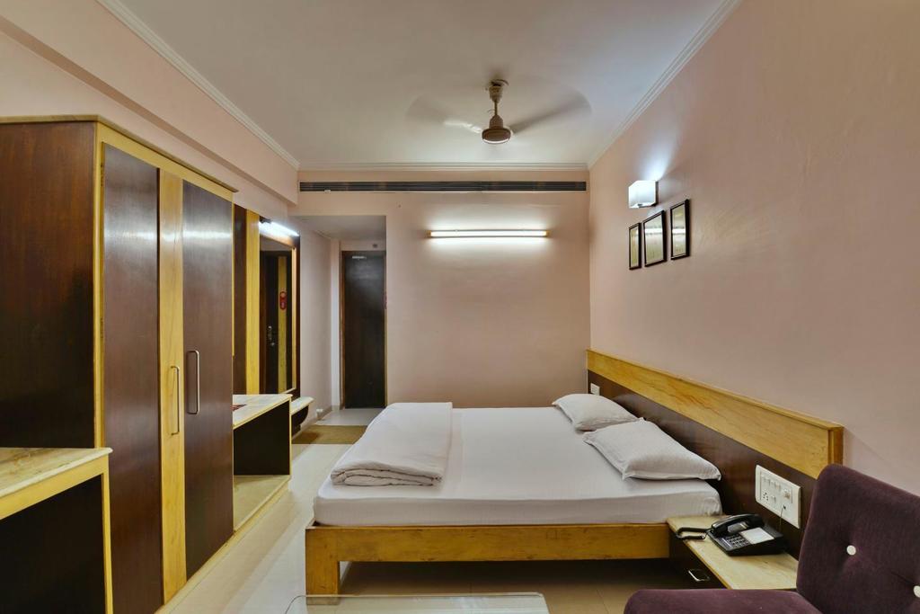 Jain'S Hotel Rajhans Bhopal Exterior foto